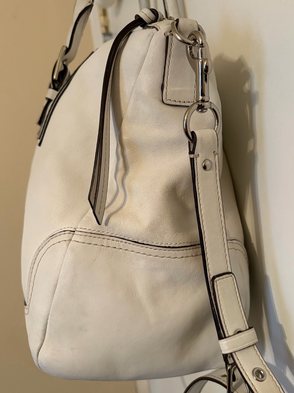 Coach Cream Leather Tote Satchel with Removable Strap - Picture 4 of 9